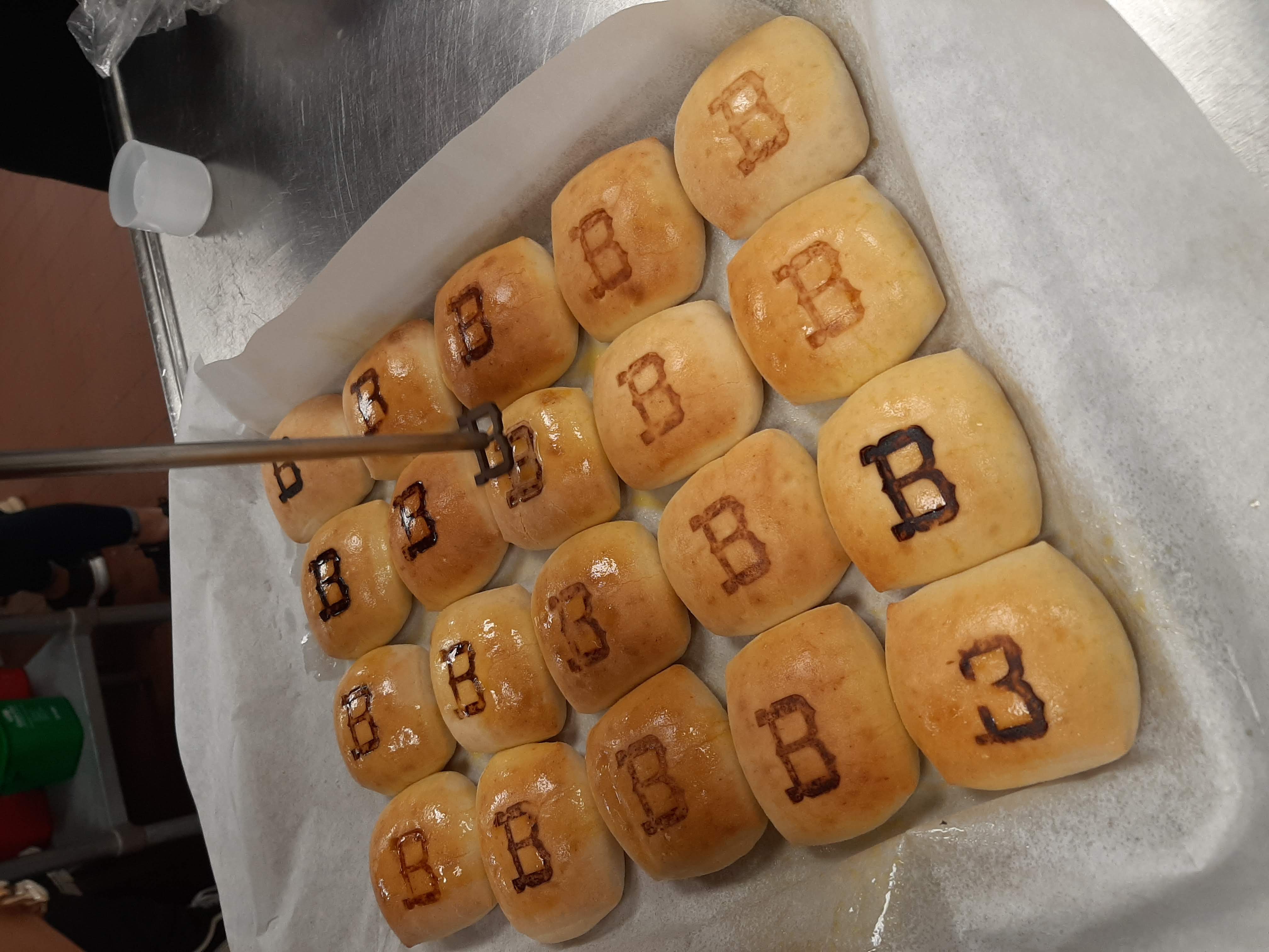 Dinner rolls